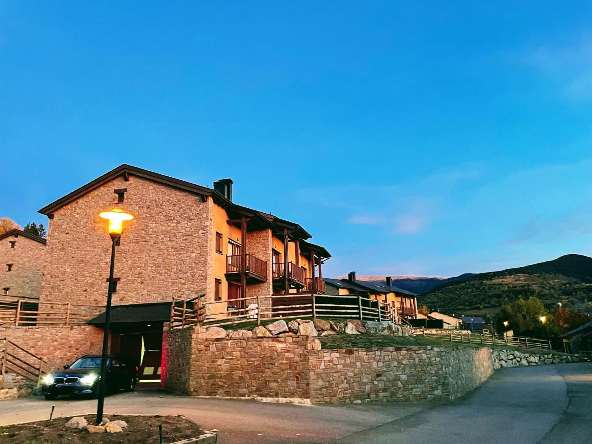 Apartamento Renovado Con Jardin Privado, Parking ,Wifi Y Piscina Osséja Exterior foto