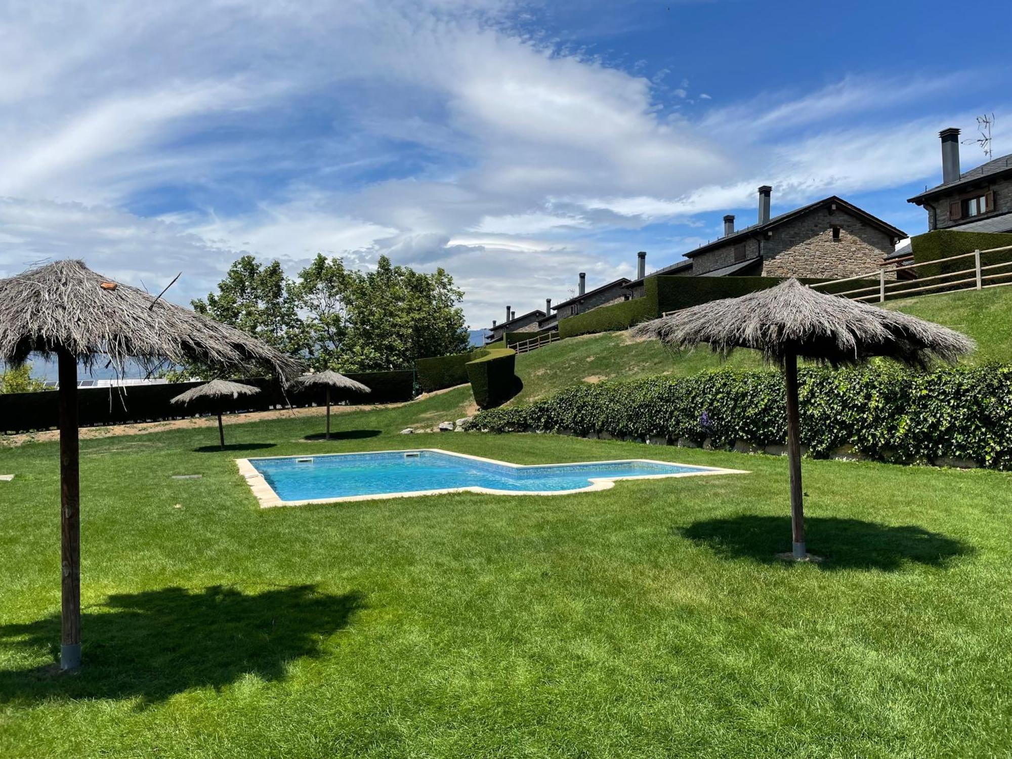 Apartamento Renovado Con Jardin Privado, Parking ,Wifi Y Piscina Osséja Exterior foto